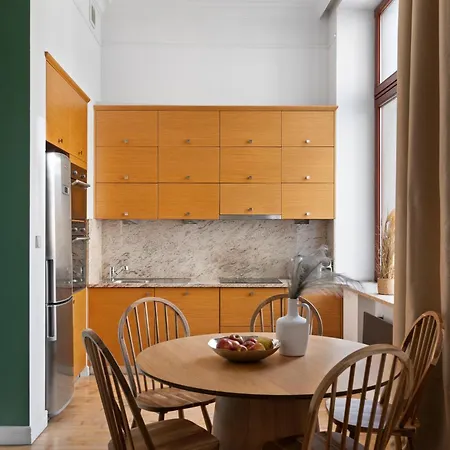 Golden Market Square - 3rooms, 90m2 Of Comfort & Quiet - As R502