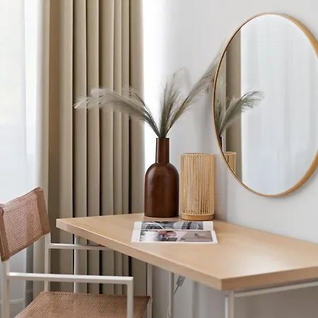 Golden Market Square - 3rooms, 90m2 Of Comfort & Quiet - As R502 公寓