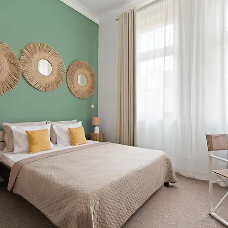 Apartmán Golden Market Square - 3rooms, 90m2 Of Comfort & Quiet - As R502 *